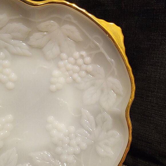 Milk Glass Serving Dish with Gold Leaf - Picture 3 of 5